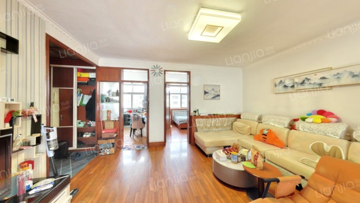 怡海花园二手房实景图