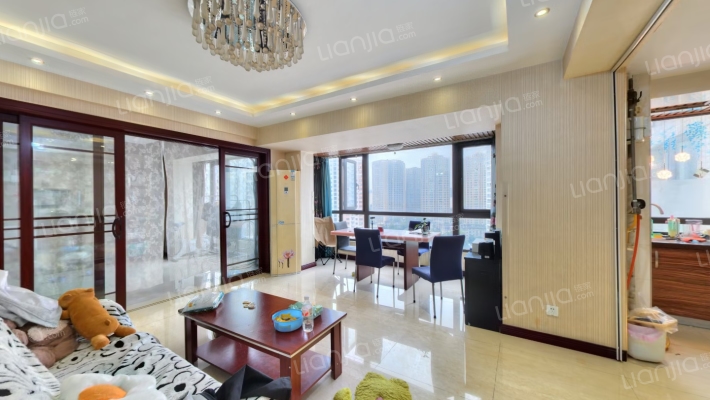 骊马豪城二手房实景图