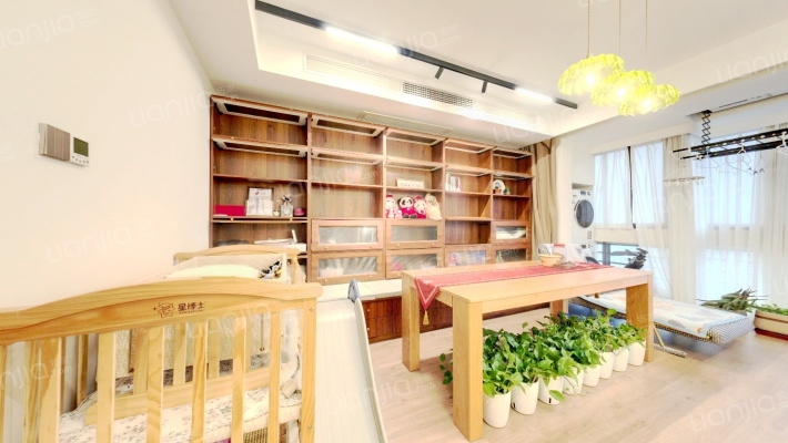 天鹅湖畔小区二手房实景图