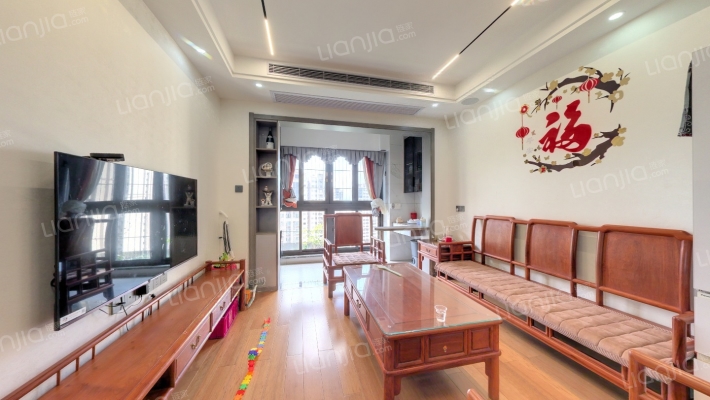 锦龙湾畔一期二手房实景图