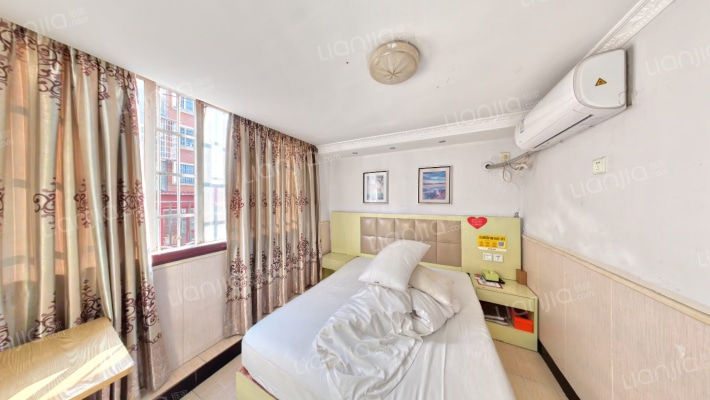 山水庭院东区二手房实景图