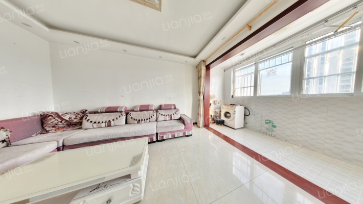 盛华和美居二手房实景图