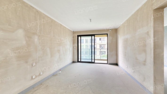 绿城诚园二手房实景图