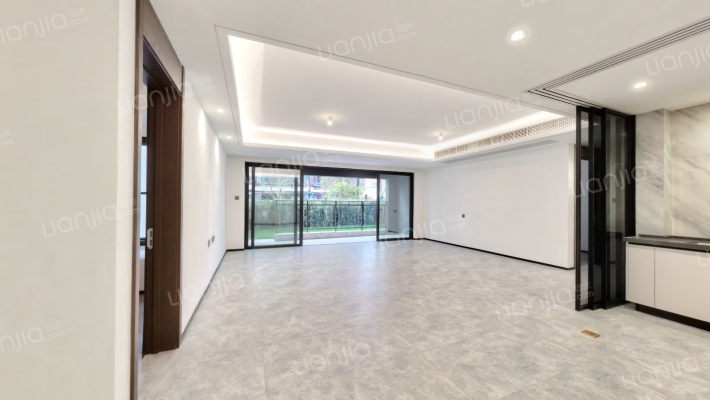 万科清水甲第臻溪二手房实景图