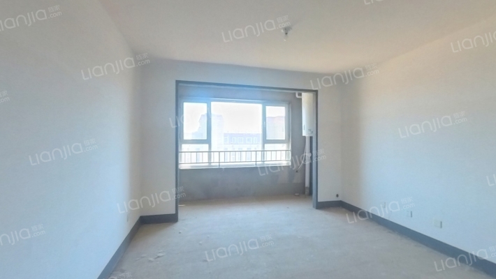 荣科锦苑二手房实景图