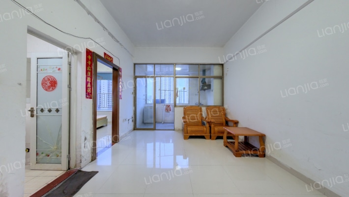 香槟时间二手房实景图