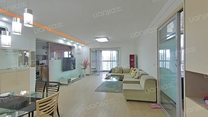 冠城江景二手房实景图