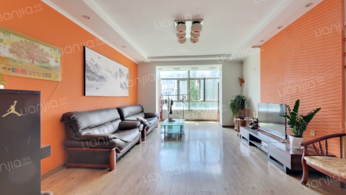 远大都市绿洲二期二手房实景图