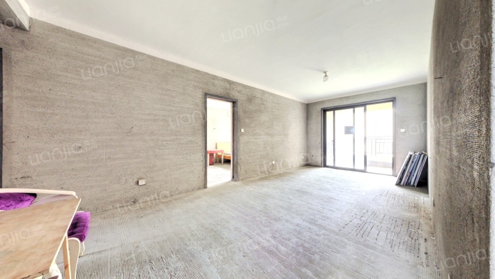 建屋海德景园二手房实景图