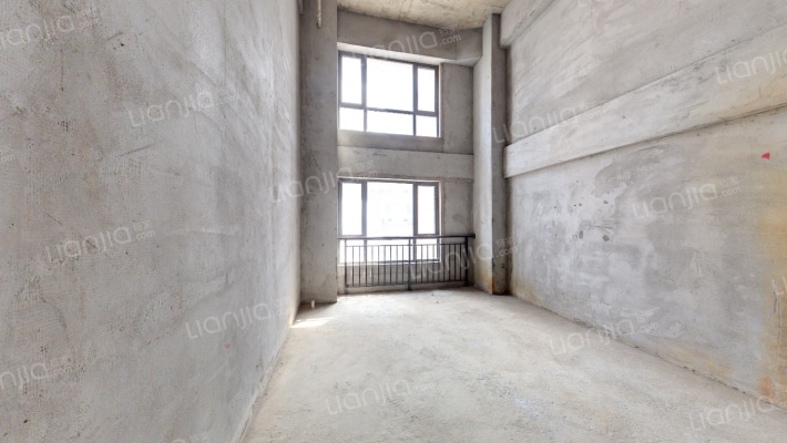 华融和生朗庭二手房实景图