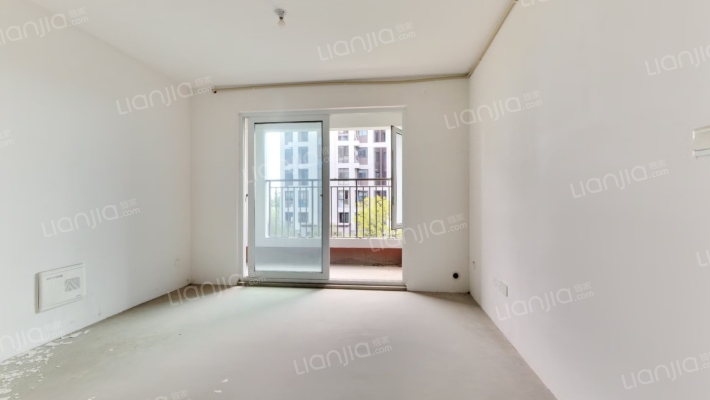 信创上坤望湖四季二手房实景图