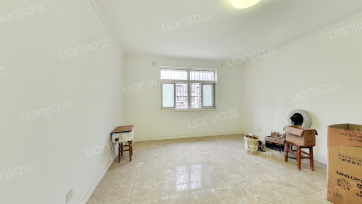 滨河小区二手房实景图