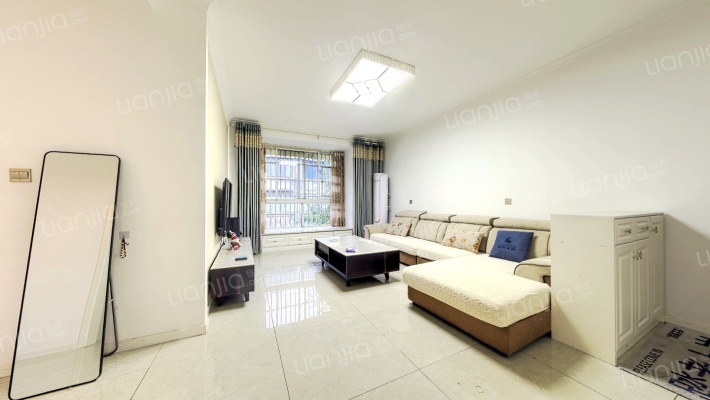 安装公司家属区二手房实景图