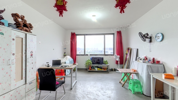 学府新城春晓园二手房实景图