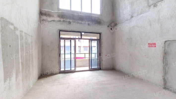 融睿香墅里二手房实景图