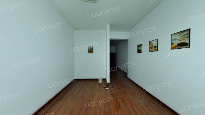 英伦尚郡二手房实景图