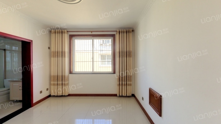 浦欣小区二手房实景图