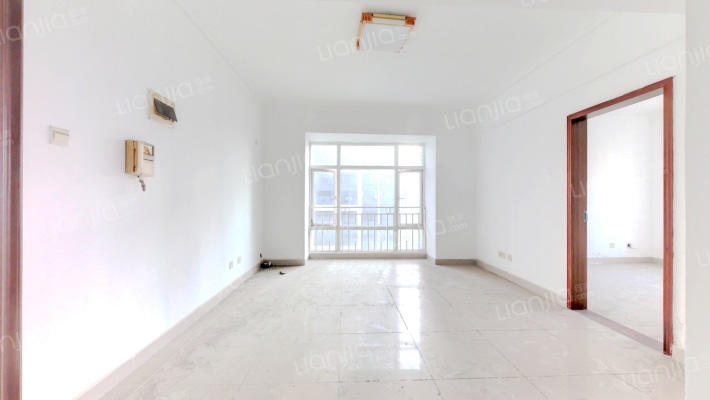 中铭君豪公寓二手房实景图