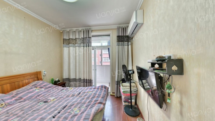 百合花园二手房实景图