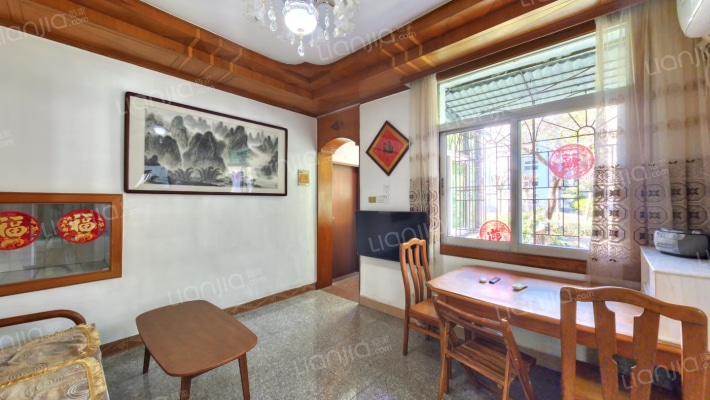 龙虎山路二手房实景图