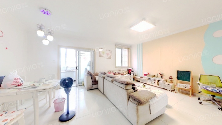 金河山庄二手房实景图