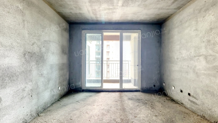 中州嘉苑C区二手房实景图