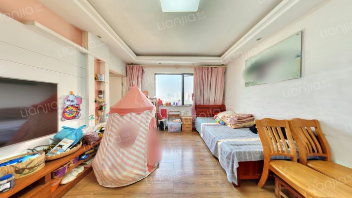 美术小区二手房实景图