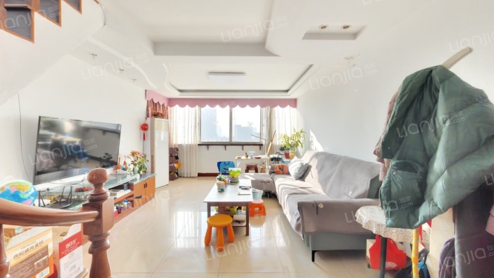 玉龙新村二手房实景图
