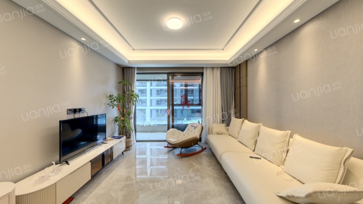 芳菲郡二手房实景图