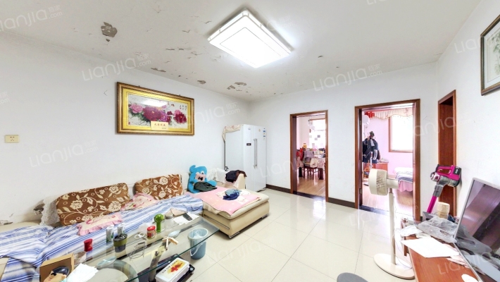 景色小区二手房实景图