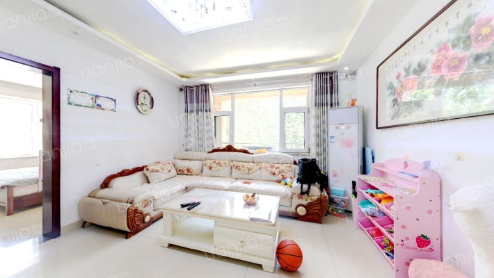 恒信丽都苑二手房实景图