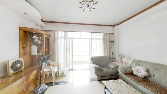 亨达花园二手房实景图