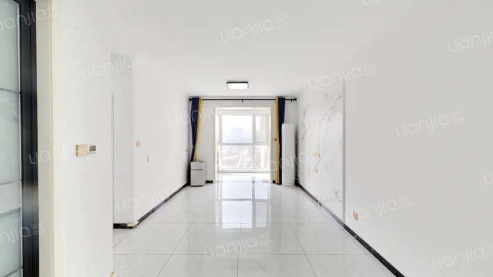 绿都紫荆华庭晴园二手房实景图