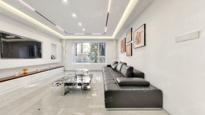 艾诗林根小区二手房实景图