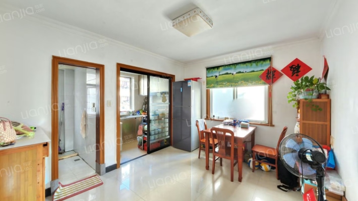 北海花园二手房实景图