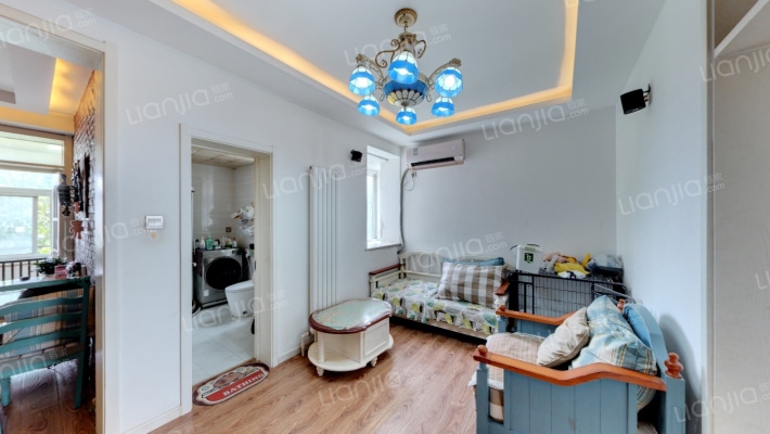 大众日报社第三宿舍南区二手房实景图