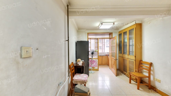 聚安西园二手房实景图