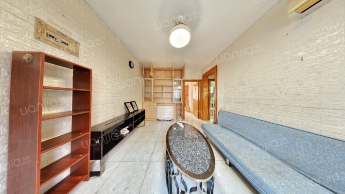 龙电B区二手房实景图