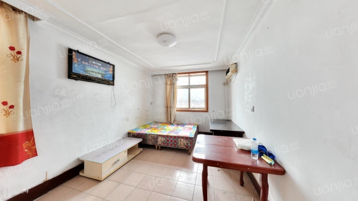 沿河楼二手房实景图