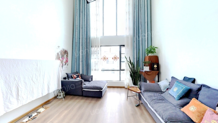 航空艺术港二手房实景图