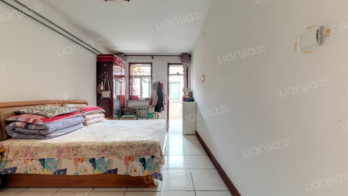 济柴九宿舍二手房实景图