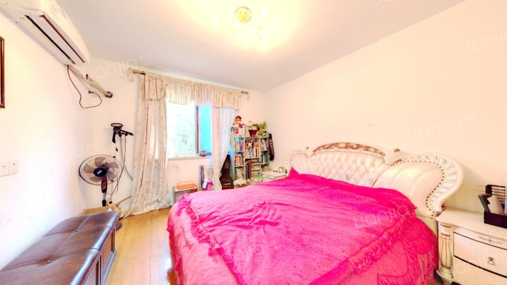 沙工新村二手房实景图