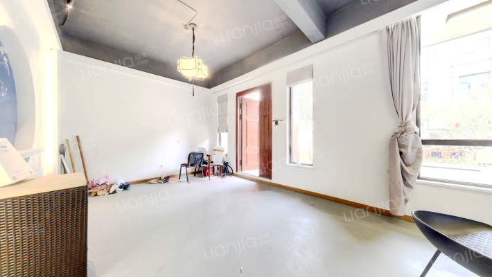 世茂铜雀台雅院二手房实景图