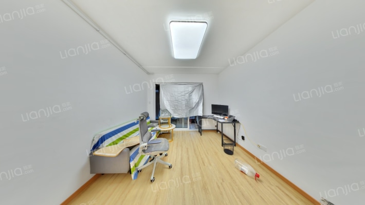 上坤都荟四季二手房实景图