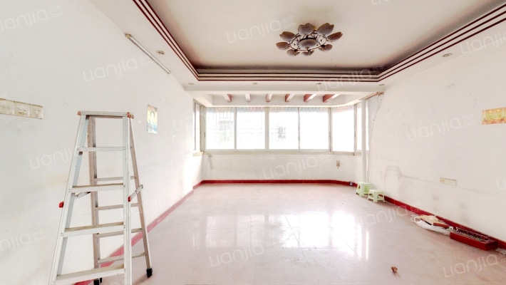 康富花园二手房实景图