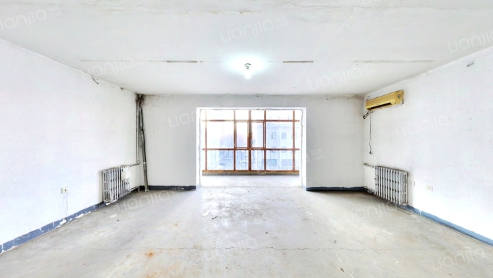 新苑小区二手房实景图