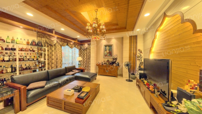 顺峰花园碧湖轩二手房实景图