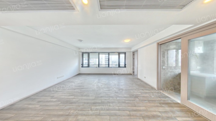 绿城春语云树二手房实景图