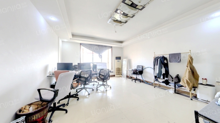 金座大厦二手房实景图