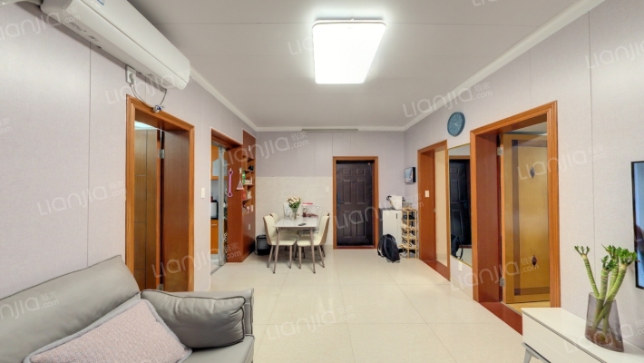 阳光嘉苑二手房实景图